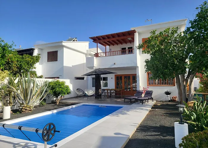 Vila Anna With Heated Pool